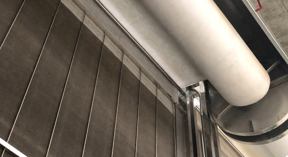 使用中的卷帘过滤器