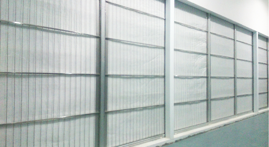德淮半导体新建车间 卷帘过滤器车间内侧（超大过滤面积，通风量稳定可靠）